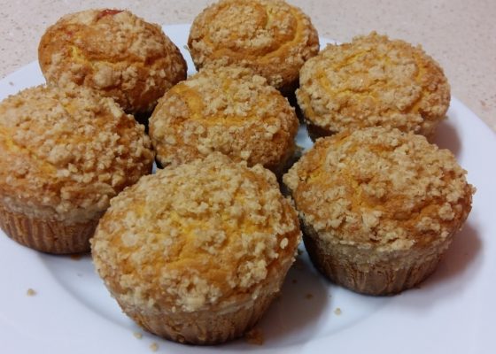 Muffin con cuore di cioccolata a fragola