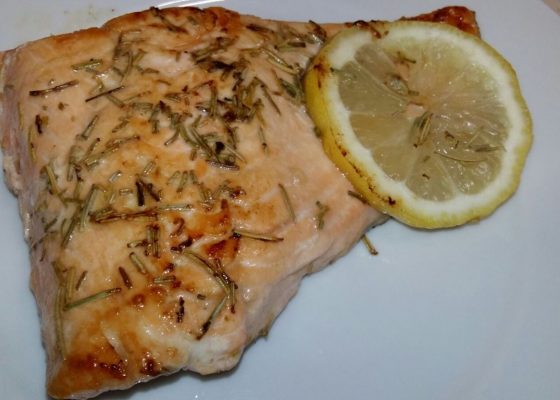 Salmone limone e rosmarino