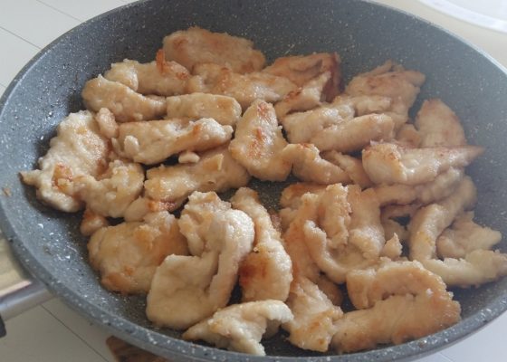 Straccetti di pollo al limone