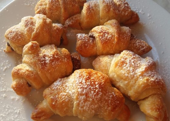 Cornettini di pasta sfoglia veloci