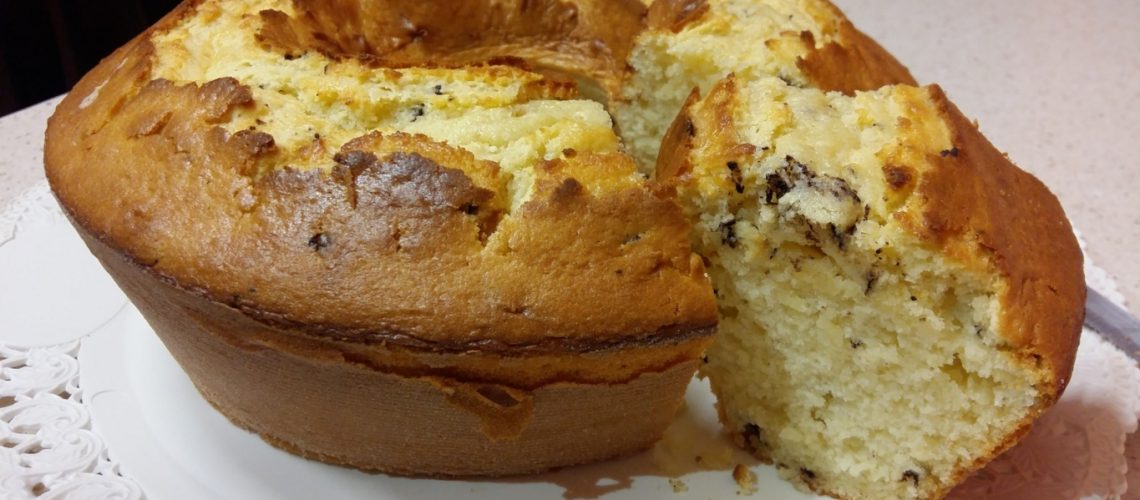 Ciambellone alla stracciatella