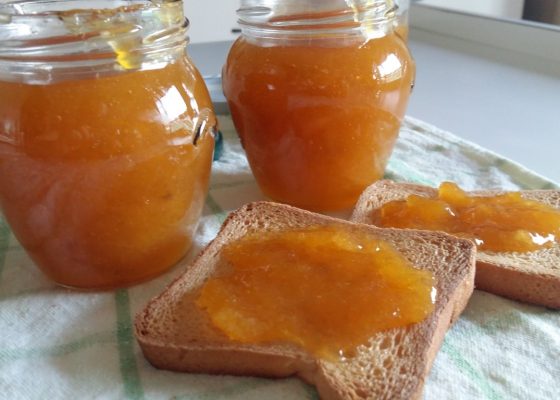 Marmellata di prugne gialle