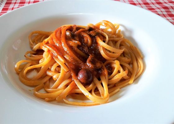 Linguine alla puttanesca