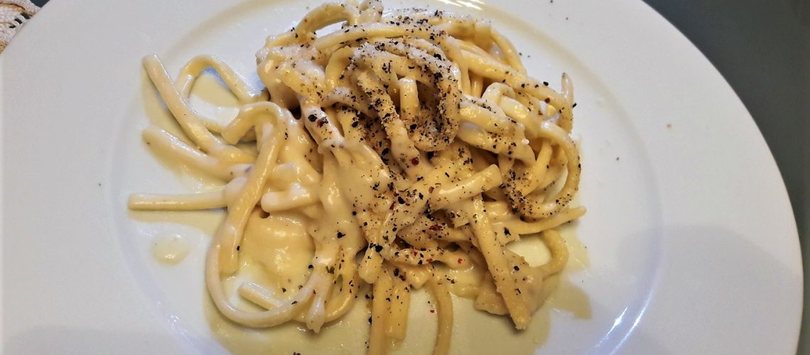 Tonnarelli cacio e pepe