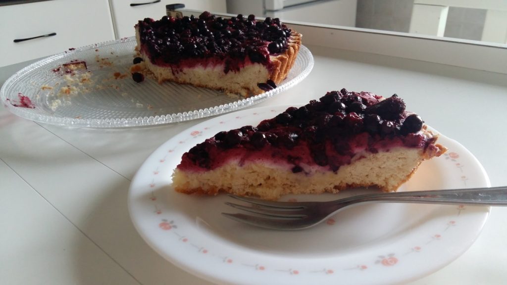 Cheesecake a frutti di bosco con base di pasta frolla (1