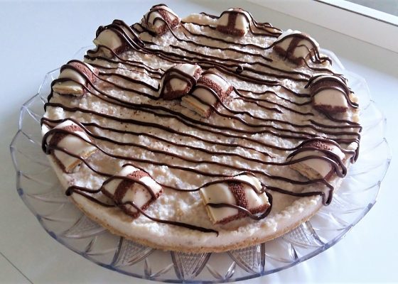 Cheesecake al kinder bueno white