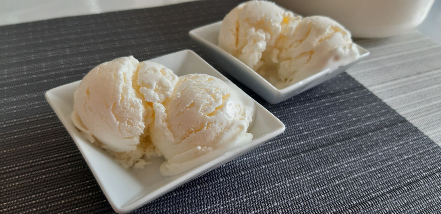 Gelato allo yogurt