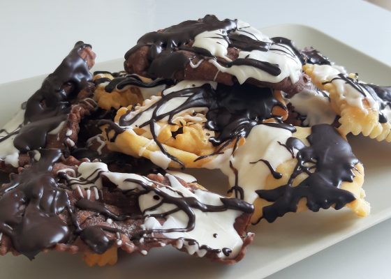 Chiacchiere al doppio cioccolato